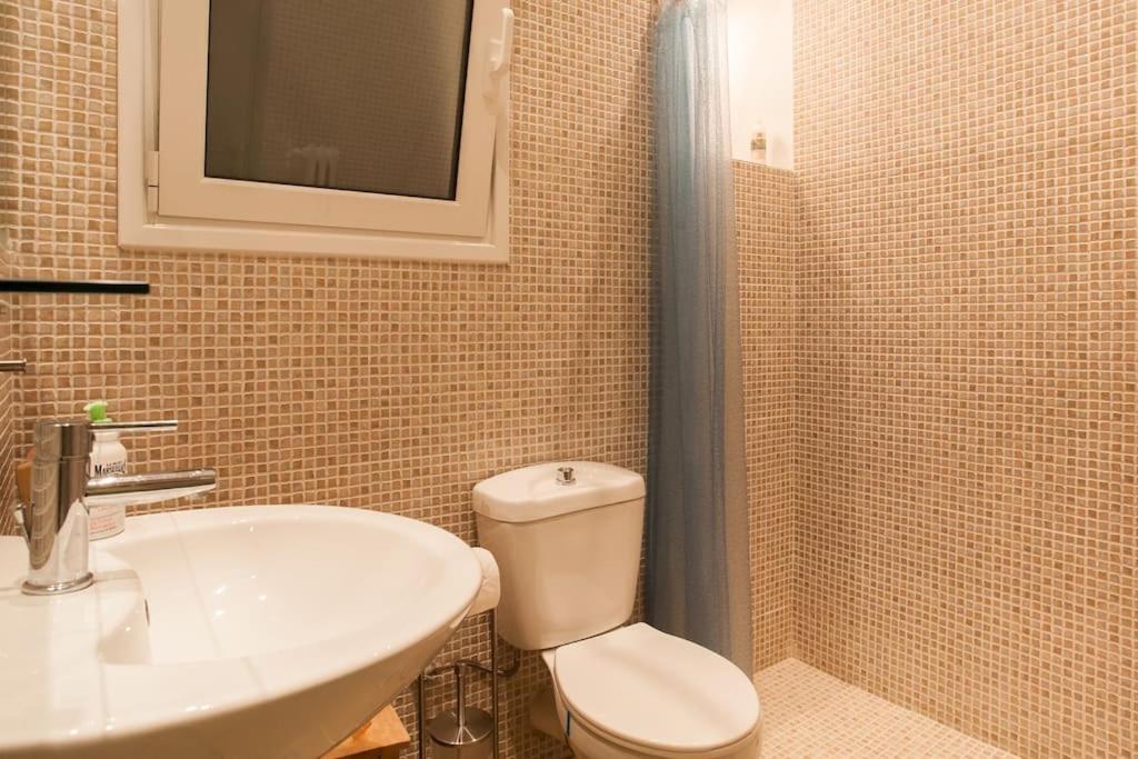Traveler's Dream In Historic Acropolis Downtown Apartment Athens
